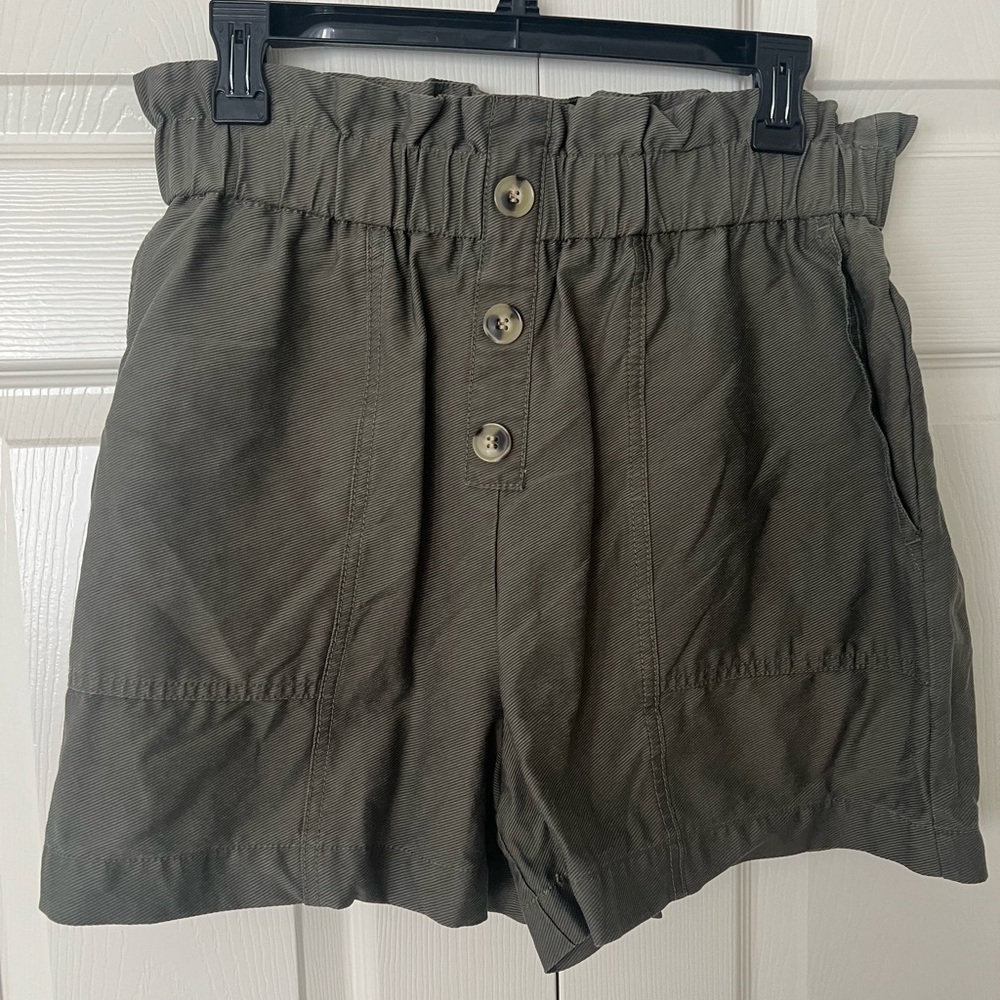 Zara flowy shorts